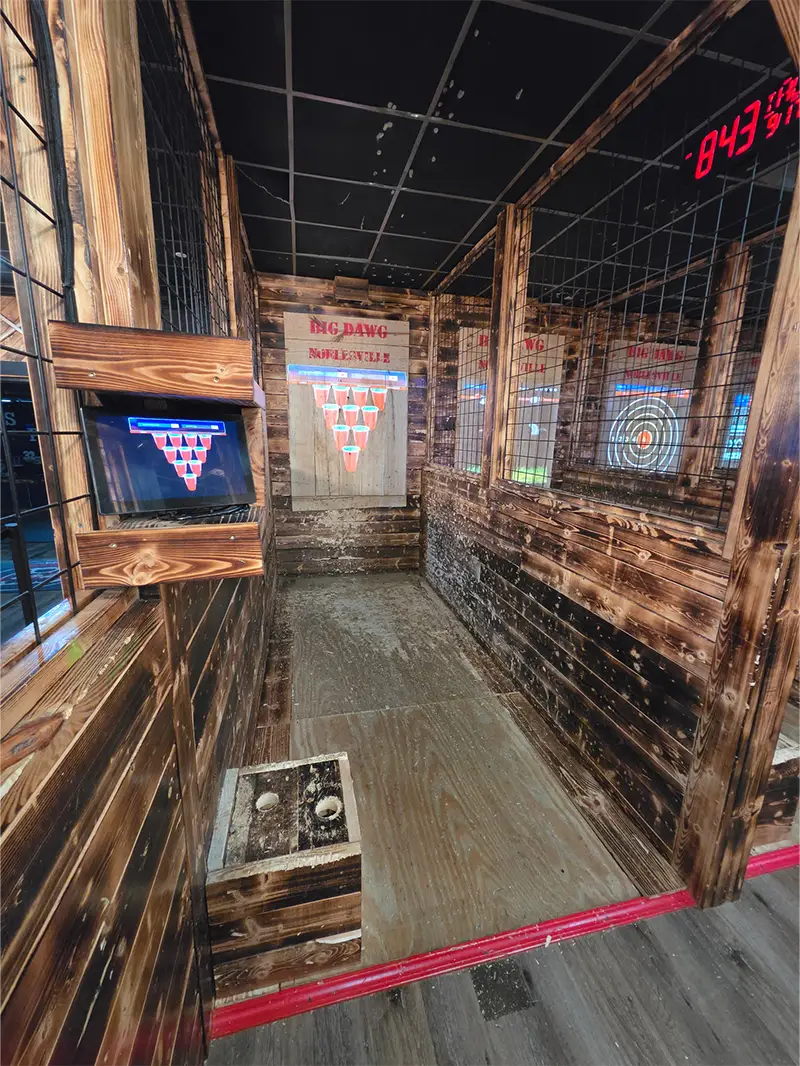axe throwing gallery